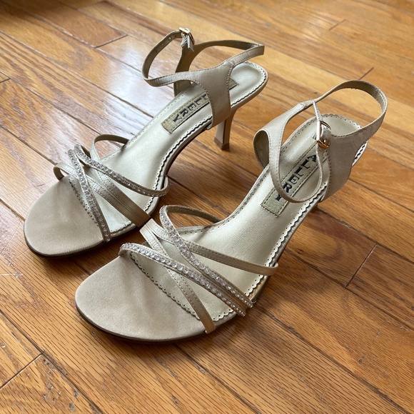 Sparkly 'Alexis' Gallery Soft Gold Heels sz 8 - Picture 2 of 6